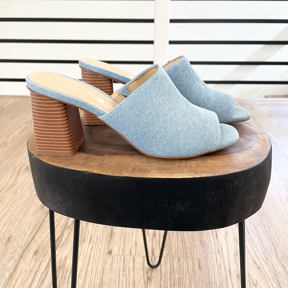 9.5 10 NINE WEST light blue Jean black heel open toe sandals